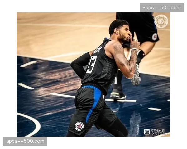 弗赖堡失47球防守存在漏洞 防守转换时球员位置感出现混乱